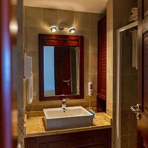 Deluxe Triple Room Sea View
